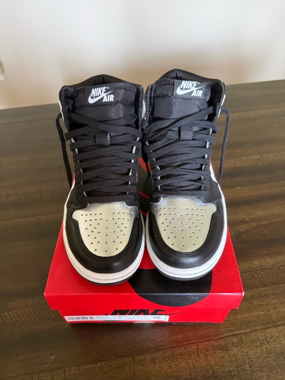 Jordan 1 High - Black and Silver Women’s Sneakers